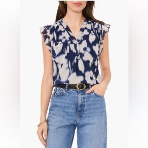 Vince Camuto Blue and Cream Patterned Blouse